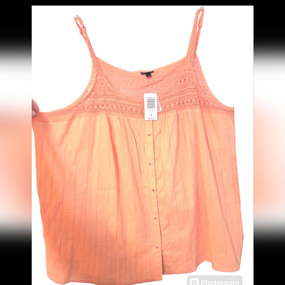 TORRID Strappy Crochet Tank SZ 4X Faux Button Up Peach Bloom Embordered Coquette